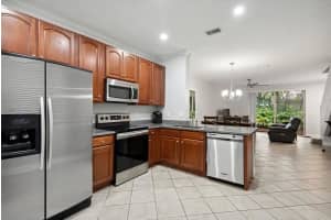 2094 Hacienda Terrace, Weston, FL 33327, Sold 11/30/22