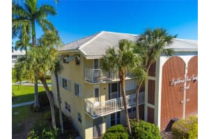 1951 NE 39th St, Lighthouse Point, FL 33064, Sold 12/09/22