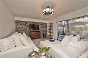 794 NW 98th Way, Plantation, FL 33324, Sold 12/28/22