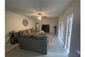 545 Green Springs Place, West Palm Beach, FL 33409 Sold 05/08/24