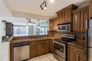 2800  Fiore Way   206, Delray Beach, FL 33445 Sold 11/30/22