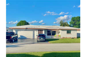 8303 NW 57th Pl, Tamarac, FL 33321 Sold 04/13/23