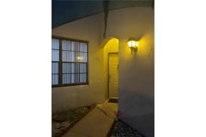 11906 NW 11th St 11906, Pembroke Pines, FL 33026 - MLS#F10353432