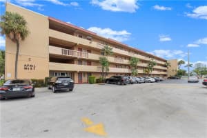 1333 E Hallandale Beach Blvd   141, Hallandale Beach, FL 33009 Sold 12/02/22