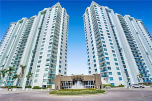 2681 N Flamingo Rd   401S, Sunrise, FL 33323 Sold 12/09/22
