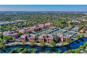 630  TENNIS CLUB DR   105, Fort Lauderdale, FL 33311 Sold 12/07/22