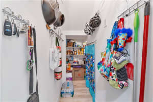 4835 NW 59th St, Tamarac, FL 33319 Sold 12/27/22