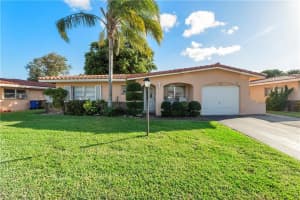 1224 NW 43rd St, Deerfield Beach, FL 33064 Sold 12/30/22