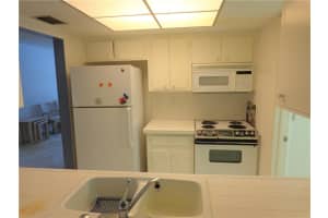 2507 NW 53rd St, Tamarac, FL 33309 Sold 01/26/23