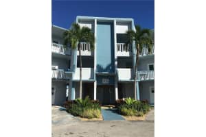 2223 Park Ln, Hollywood, FL 33021, Sold 04/13/23