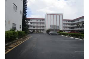 4000 NW 44th Ave   201, Lauderdale Lakes, FL 33319 Sold 01/06/23