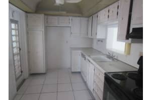 4000 NW 44th Ave   201, Lauderdale Lakes, FL 33319 Sold 01/06/23