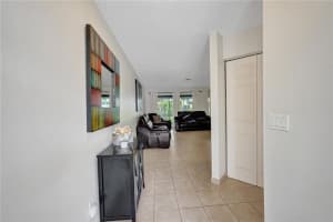 305 NW 36th Ave, Deerfield Beach, FL 33442, Sold 12/01/22