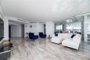16425 Collins Ave, Sunny Isles Beach, FL 33160, Sold 03/03/23