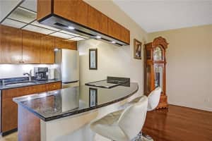 801 NE 18th Ct   405, Fort Lauderdale, FL 33305 Sold 02/20/23