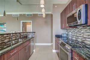 2421 NE 65th St   605, Fort Lauderdale, FL 33308 Sold 11/29/22