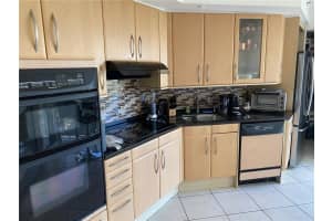 19333  Collins Ave   809, Sunny Isles Beach, FL 33160 Sold 04/19/23