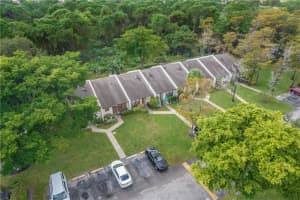 732 NW 47th St   732, Deerfield Beach, FL 33064 Sold 12/30/22