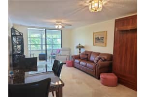 1810 N Lauderdale Ave   2412, North Lauderdale, FL 33068 Sold 12/05/22