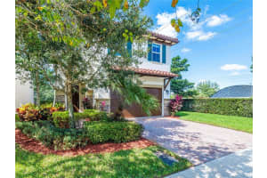 5209  Falcon Trl, Davie, FL 33314 Sold 05/01/23