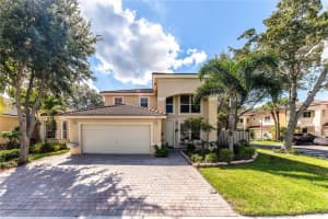7790 NW 17th Ct, Pembroke Pines, FL 33024, Sold 05/22/23