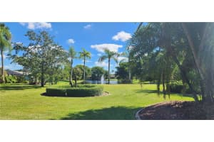9213 NW 53rd Ct, Sunrise, FL 33351 Sold 03/27/23