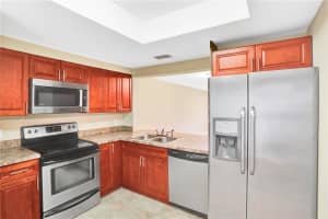 8850 NW 47th St   8850, Sunrise, FL 33351 Sold 12/09/22