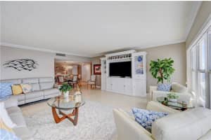 3550  Galt Ocean Dr   1702, Fort Lauderdale, FL 33308 Sold 01/23/23