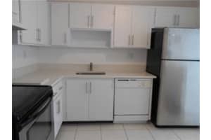 2781  Taft St   211, Hollywood, FL 33020 Sold 12/01/22