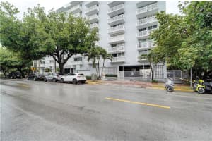 1020  Meridian Ave   413, Miami Beach, FL 33139 Sold 12/30/22
