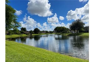 1054 NW 53rd St, Pompano Beach, FL 33064, Sold 01/13/23