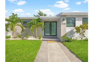 2545 NE 208th Ter, Miami, FL 33180 Sold 01/19/23