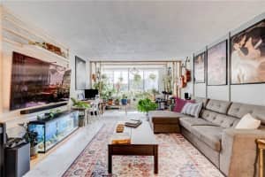 8040 Hampton Blvd, North Lauderdale, FL 33068, Sold 12/23/22