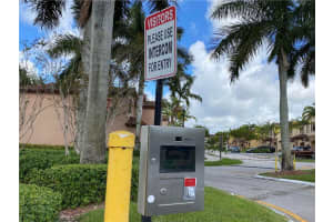 359 NE 37th Ter   359, Homestead, FL 33033 Sold 03/15/23