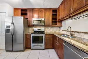 227 NW 36 Avenue, Deerfield Beach, FL 33442 Sold 12/23/22