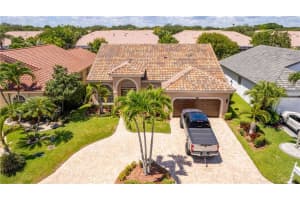 7355 NW 60th Ln, Parkland, FL 33067 Sold 04/28/23