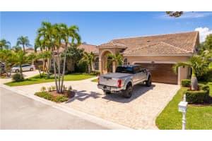7355 NW 60th Ln, Parkland, FL 33067 Sold 04/28/23