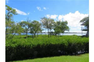 94 N Lakeshore Dr   94, Hypoluxo, FL 33462 Sold 02/13/23
