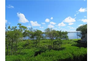 94 N Lakeshore Dr   94, Hypoluxo, FL 33462 Sold 02/13/23
