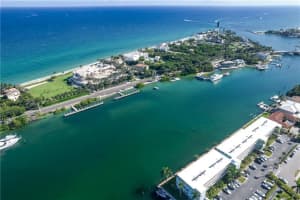 2800 NE 30th Ave   10 D, Lighthouse Point, FL 33064 Sold 12/12/22