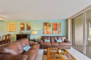 8421 Lagos De Campo Blvd, Tamarac, FL 33321, Sold 04/04/23
