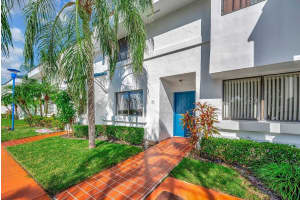 21300 San Simeon Way, Miami, FL 33179, Sold 03/02/23