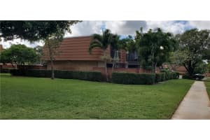 2975 Waterford Dr S, Deerfield Beach, FL 33442, Sold 04/21/23