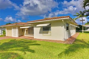 5800 NW 70th Ave, Tamarac, FL 33321, Sold 02/17/23