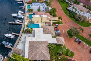 357  Pelican Way, Delray Beach, FL 33483 Sold 05/03/23