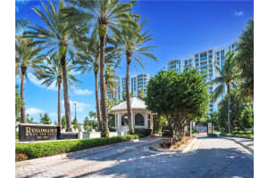 6051 N Ocean Dr, Hollywood, FL 33019, Sold 11/22/22