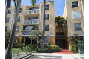 1350 SE 3rd Ave, Dania Beach, FL 33004, Sold 01/26/23