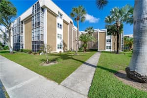 3020 NE 16th Ave   E-101, Oakland Park, FL 33334 Sold 03/31/23