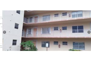 4191 NW 41st St, Lauderdale Lakes, FL 33319, Sold 01/13/23