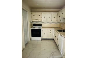 4191 NW 41st St, Lauderdale Lakes, FL 33319, Sold 01/13/23